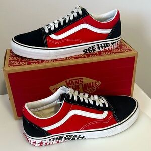 VANS Old Skool OTW shoes, US 10, Red & Black